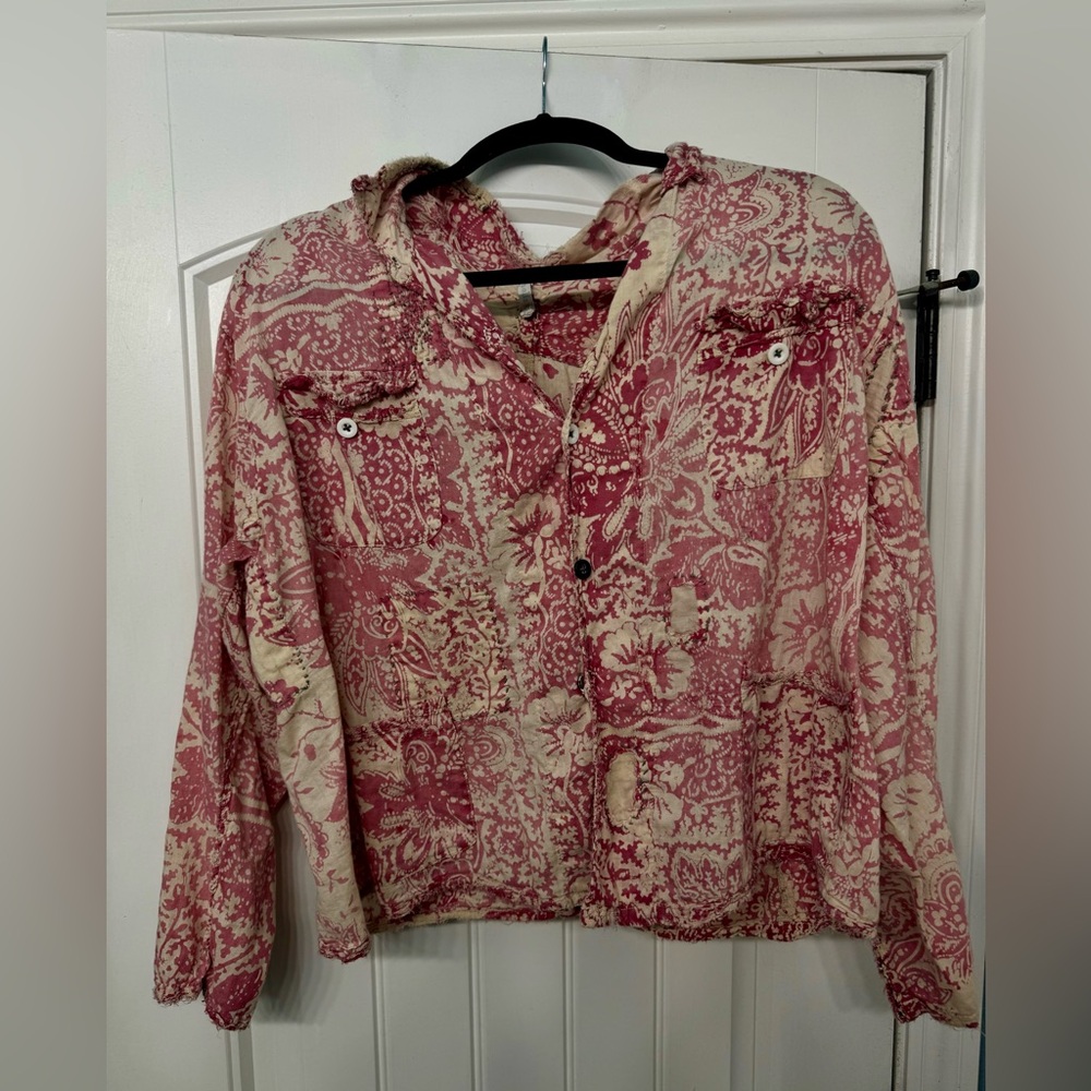 Magnolia pearl top
